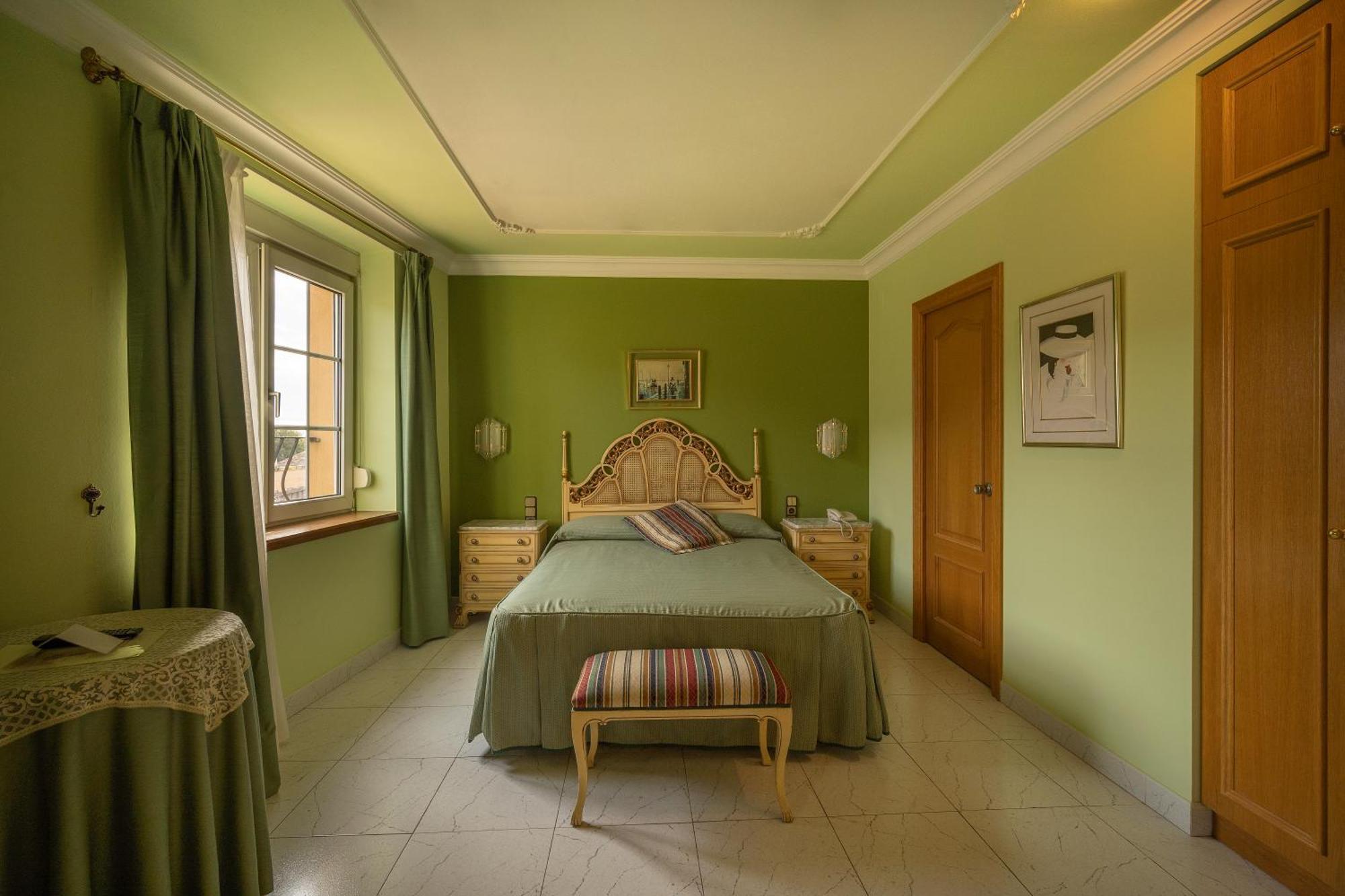 Hotel Tall De Conill Capellades Extérieur photo